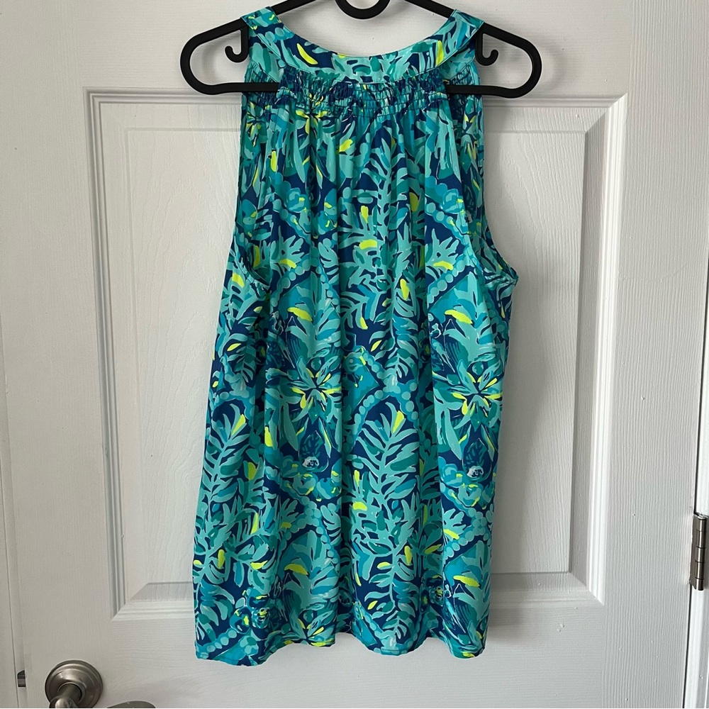 NWOT Lilly Pulitzer Silk Button Down Tank Top size Large in Blue Floral - Picture 5 of 11